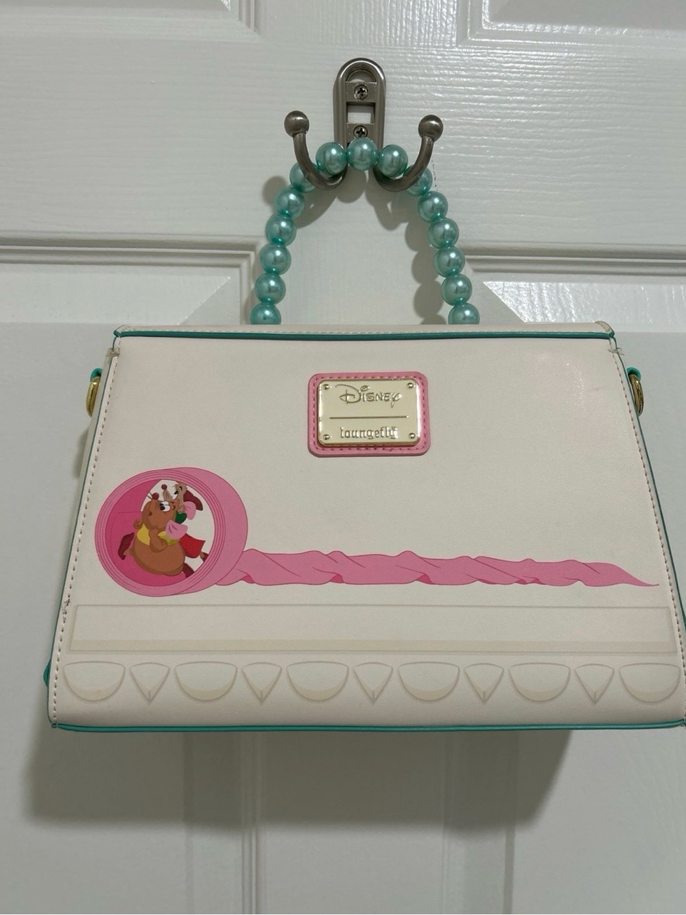 Loungefly Disney Cinderella Gus and Jaq Bead Handle Crossbody Bag - Picture 5 of 10